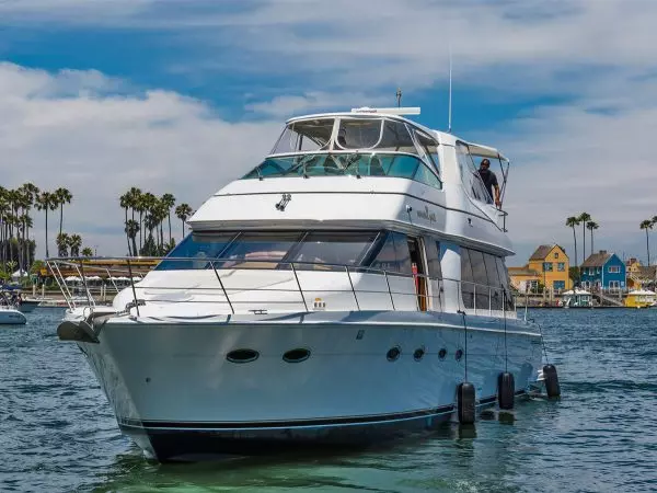 marina del rey carver 570 motor yacht charter