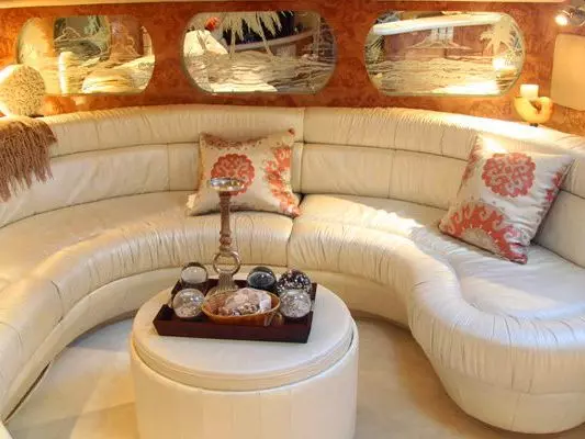 Yacht Charter