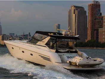 Express Cruiser Yacht Yacht Rentals in JERSEY CITY