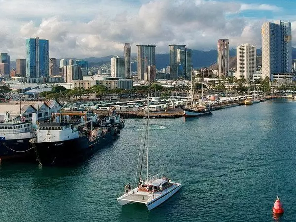 Yacht Rentals Honolulu