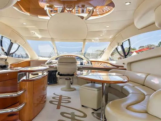 Motor Yacht Boat Charter in Marina del Rey