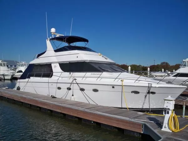 Motor Yacht Yacht Rentals in