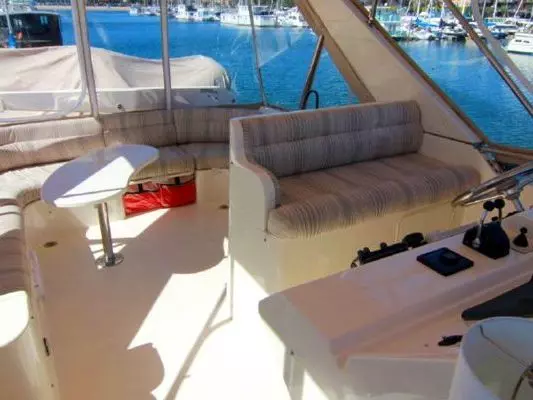 Express Cruiser Yacht Yacht Charter in Marina del Rey