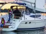 Monohull Sailboat Yacht Rentals in Ocanside