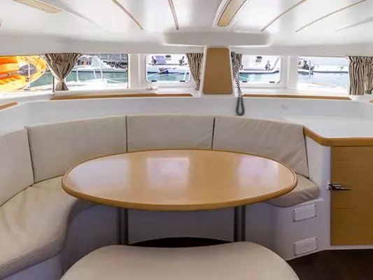 catamaran sailing yacht Yacht Charter in Oakland