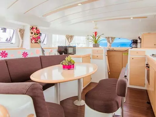 Yacht Charter