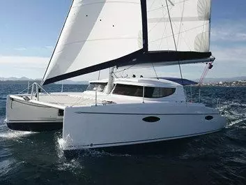 Express Cruiser Yacht Yacht Rentals in Vilanova