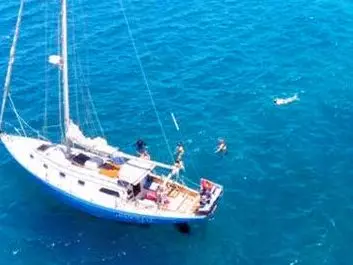 Monohull sailboat Yacht Rentals in Maalaea Harbor, Maui