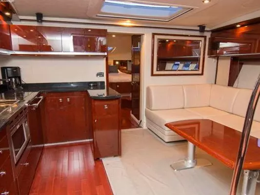 Yacht Charter Miami Beach