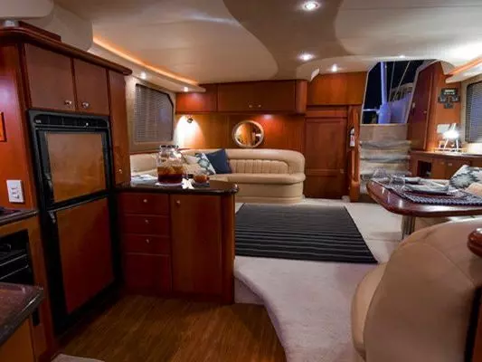 Yacht Charter Miami Beach