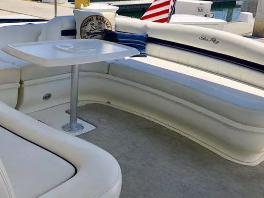 Express Cruiser Yacht Yacht Charter in Marina del Rey