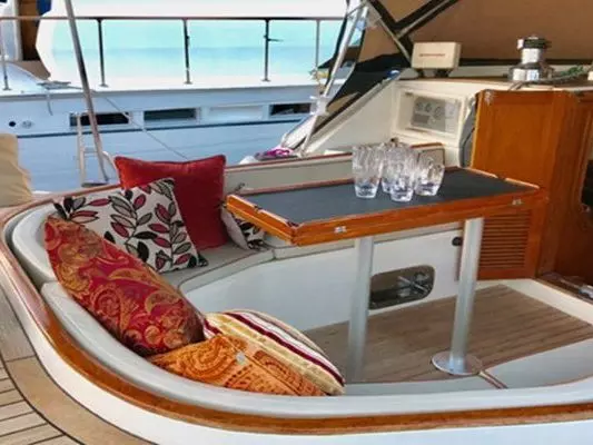 Yacht Rental Honolulu