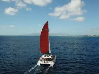 Catamaran Sailing Yacht Yacht Rentals in Honolulu